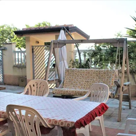 Holiday home Casa Viola *